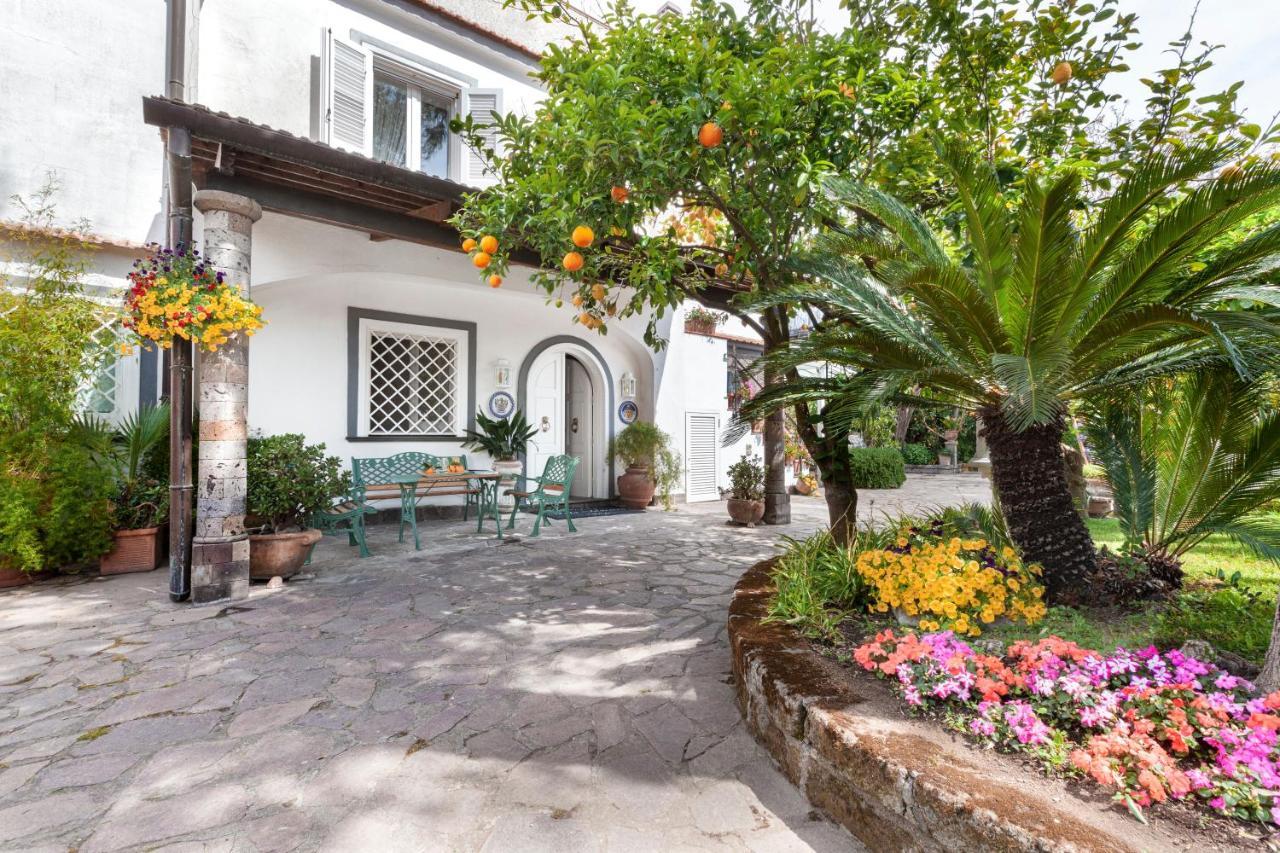 Villa Maresca B&B Piano di Sorrento Exteriör bild
