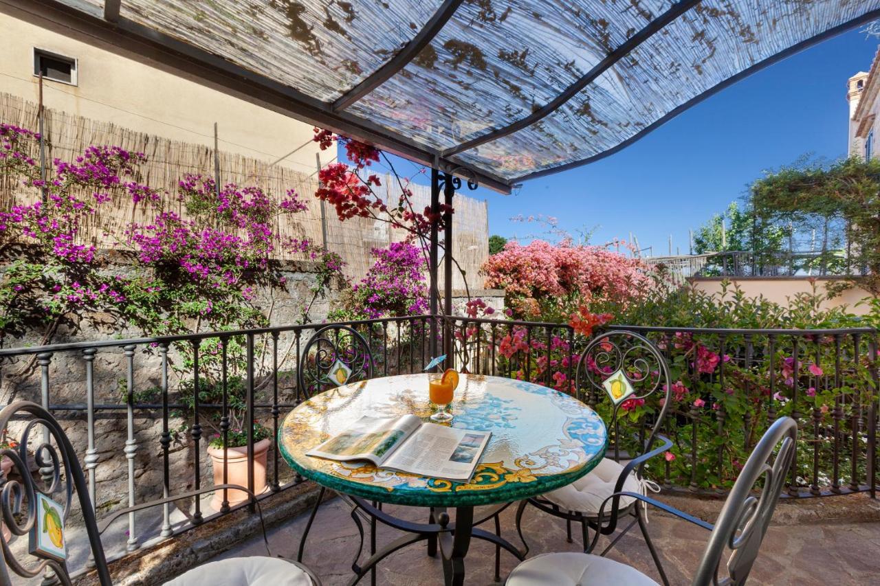 Villa Maresca B&B Piano di Sorrento Exteriör bild